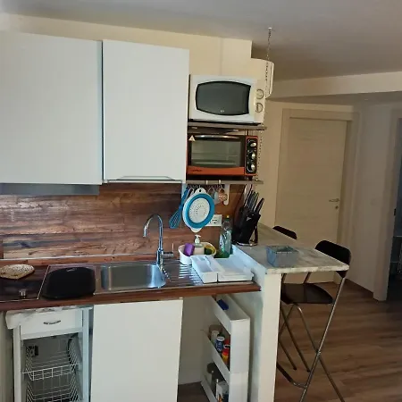 Ca Matley Apartment *